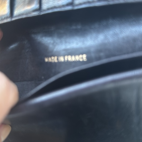 New Addition-❤️🔥Vintage Chanel Long Black Leather Wallet-Beautiful❤️🔥 - Picture 5 of 9